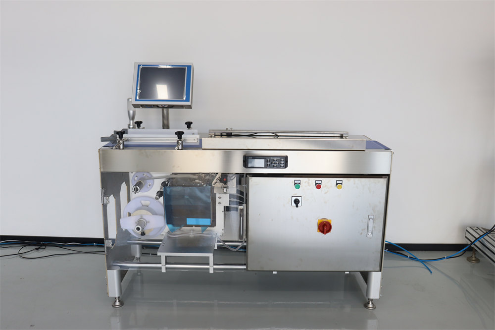 NCN3035B Automatic Weigh-Price Bottom Labelling Ma02
