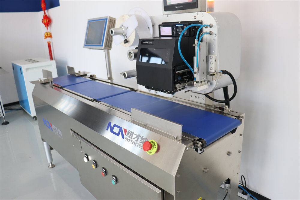 NCN-WPL1550 Automatic Weigh-Price Labelling Machin03