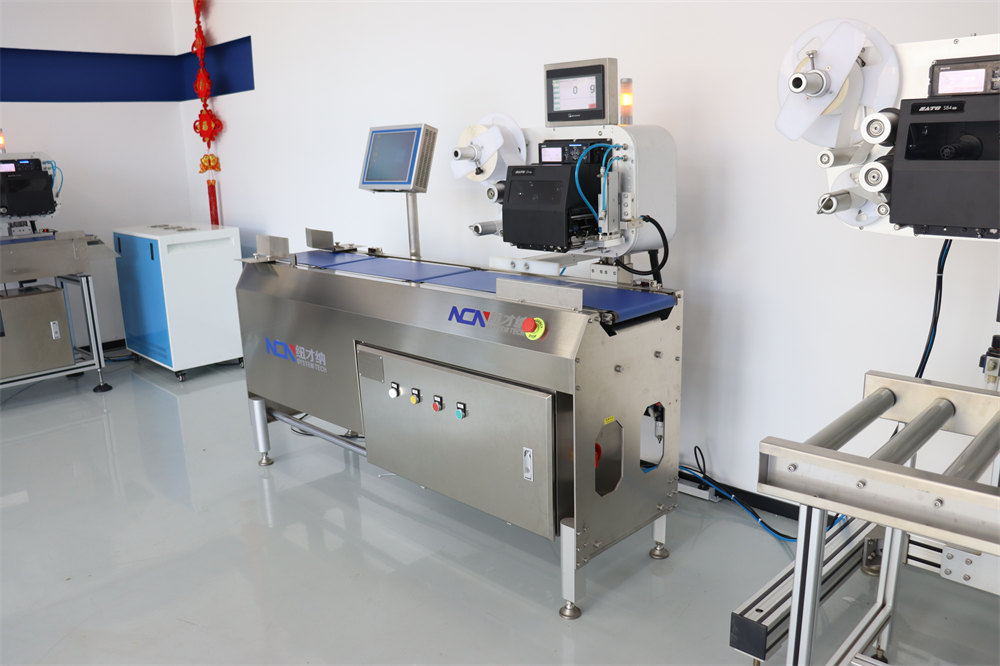 NCN-WPL1550 Automatic Weigh-Price Labelling Machin02